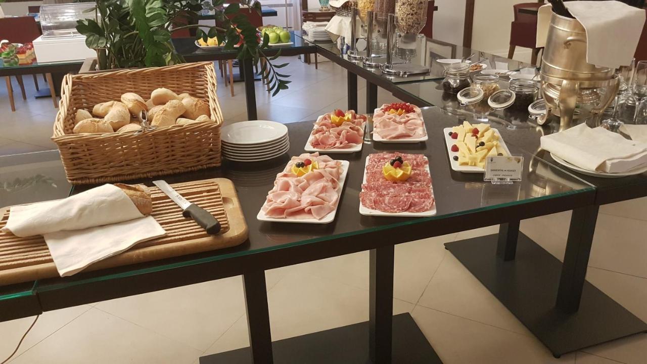 Hotel Royal Palace Mesyna Zewnętrze zdjęcie